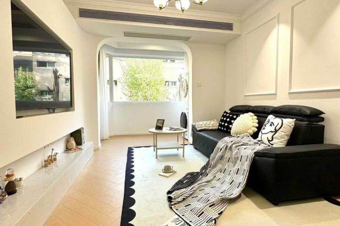 2BR Apartment in Old Xuhui (L7/L9/L12)