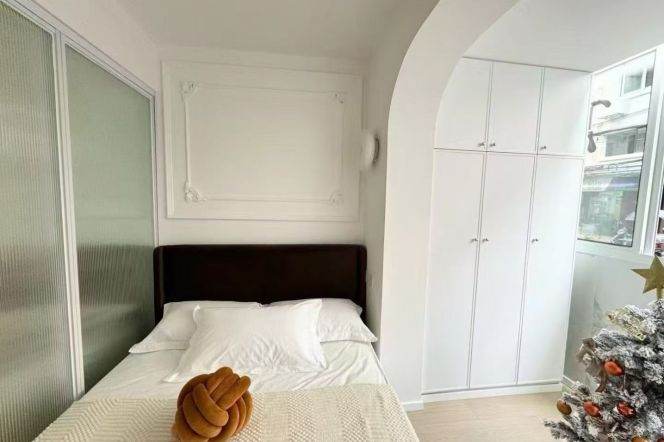1BR Apartment near Zhongshan Park (L2/L11)
