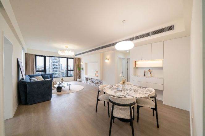 High-Floor Spacious 3BR Apartment near Suzhou River Mengqing Garden (L3/L4/L7)