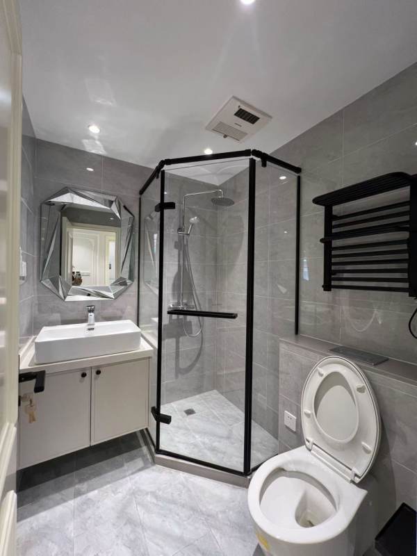 Housing image — Bathroom