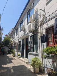 Housing image — Building Exterior