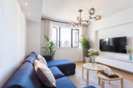 High-Floor 2BR Apartment in Jing'an