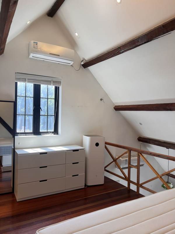 Housing image — Bedroom