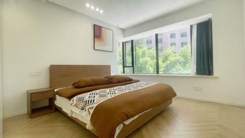 Housing image — Bedroom
