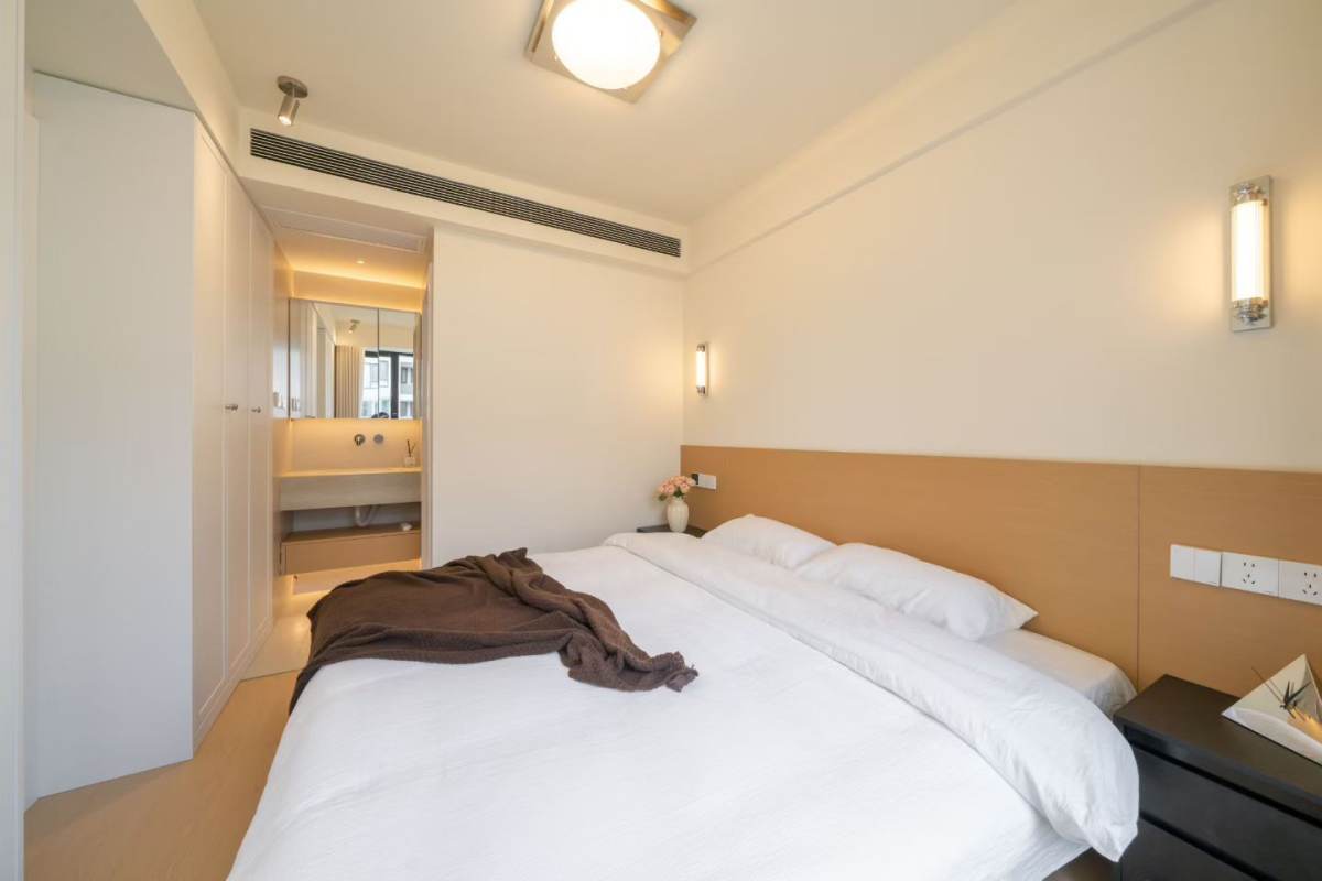 Housing image — Bedroom