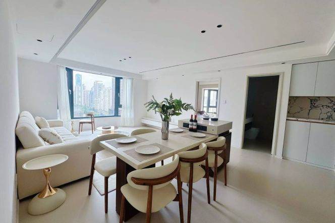 High-Floor 3BR Apartment in Old Xuhui (L9/L12)