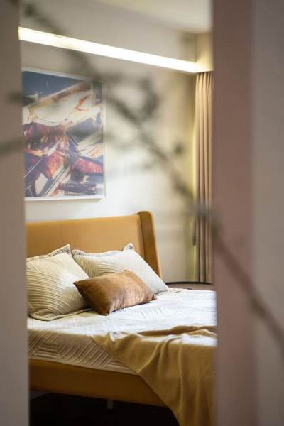 Housing image — Bedroom
