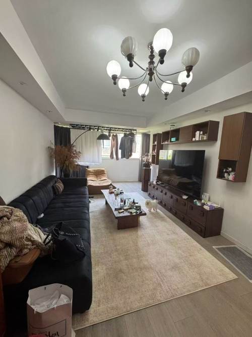 Housing image — Living Room
