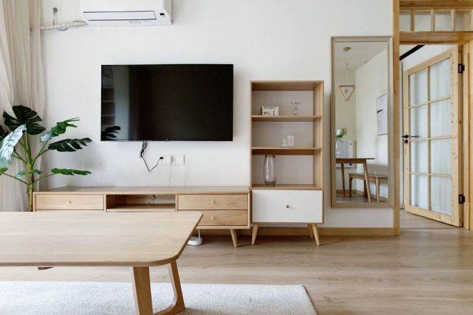 1BR Apartment in Jing'an (L2/L11)
