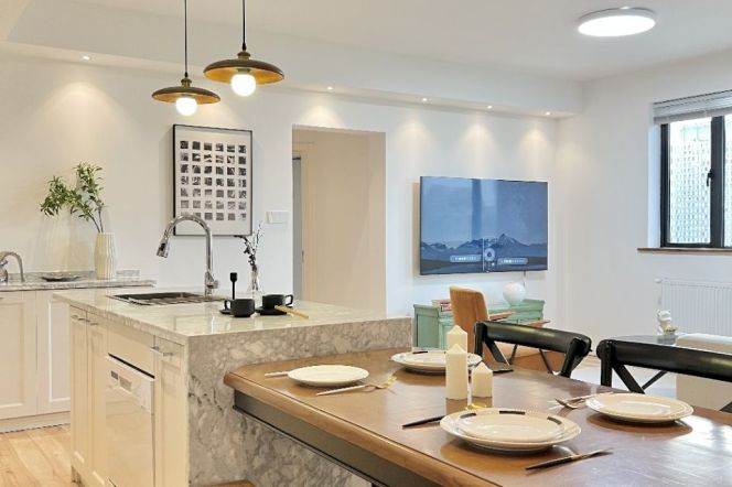 High-Floor 3BR Apartment near HKRI Taikoo Hui with Outstanding View (L2/L12/L13)
