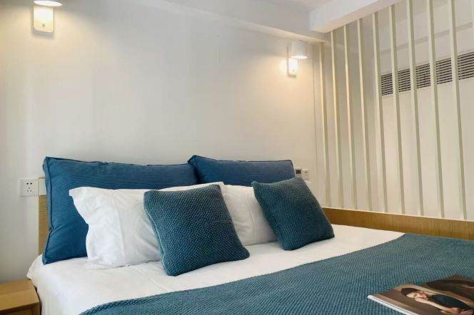 1BR Serviced Apartment in Old Xuhui (L9/L12)