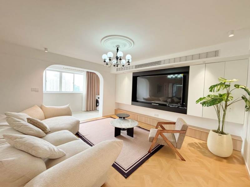 Housing image — Living Room