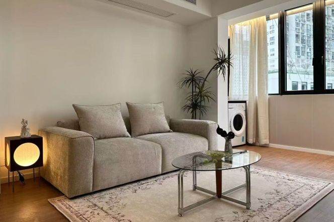1BR Apartment in Jing'an