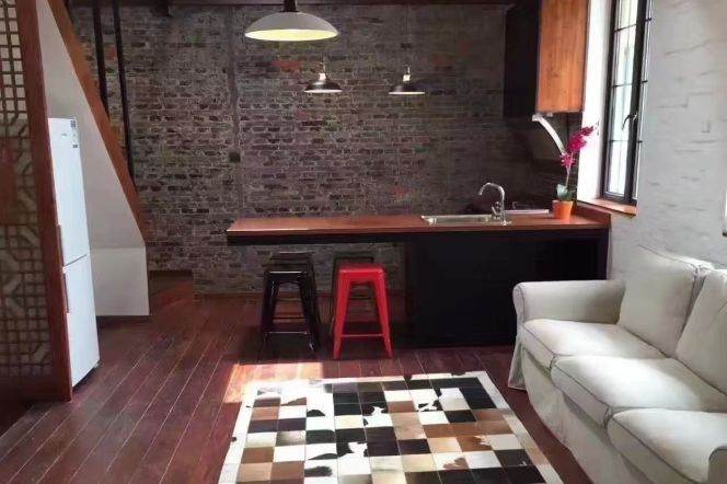 Historic High-Ceiling 2BR Lane House in Old Xuhui (L1/L7)