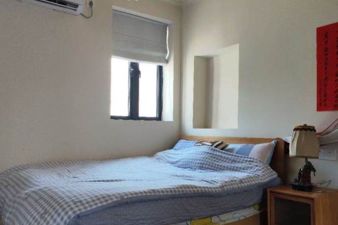 1BR Apartment in Old Xuhui (L1/L7)