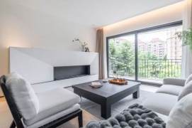 3BR Apartment near Shangcheng Rd Metro