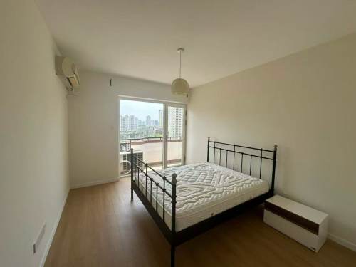 Housing image — Bedroom
