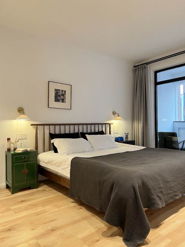 Housing image — Bedroom