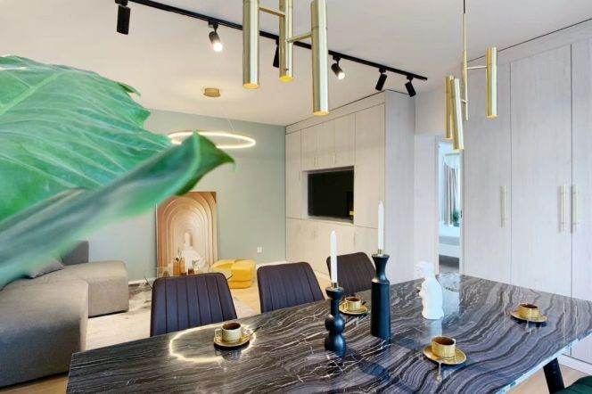 2BR Apartment near Jiaotong University Metro