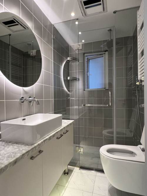 Housing image — Bathroom