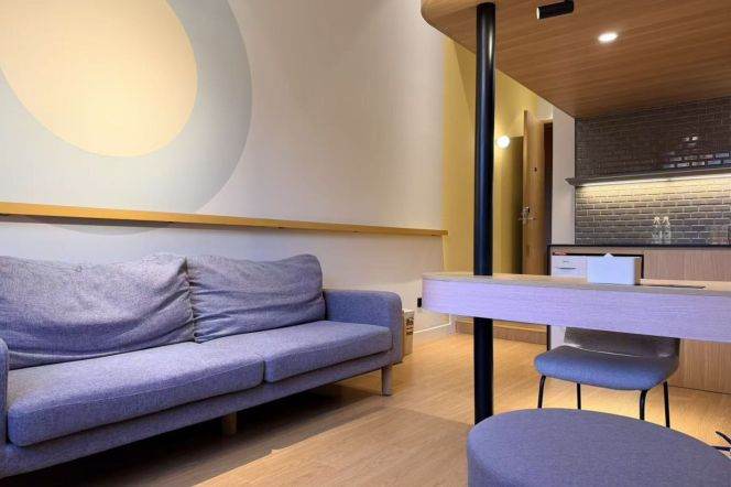 1BR Serviced Apartment near Huangxing Park Metro (L8)