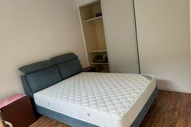 1BR Apartment in Old Xuhui (L1/L10)