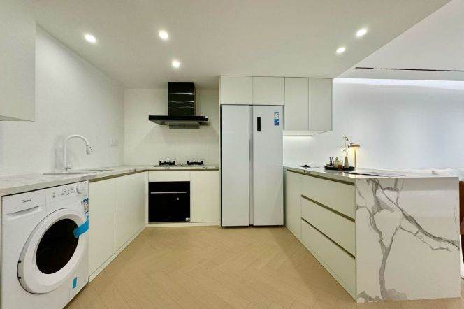 2BR Apartment near Taipingqiao Park (L8/L9/L13)