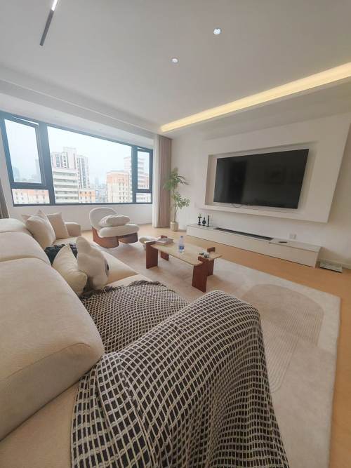 Housing image — Living Room