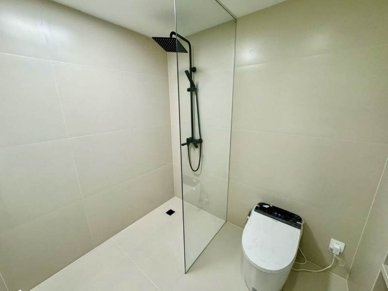 Housing image — Bathroom