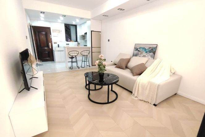 1BR Apartment near Zhongshan Park with Private Garden (L2/L3/L4)