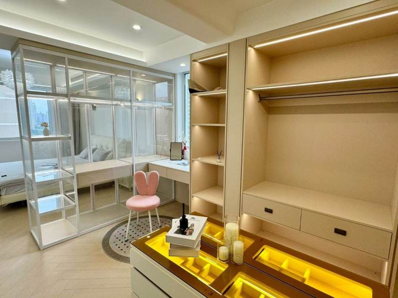 Housing image — Bedroom