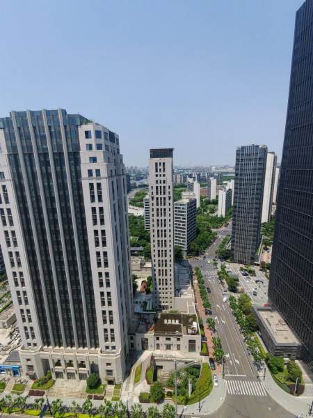 Housing image — View