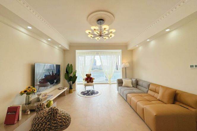 3BR Apartment in Gubei