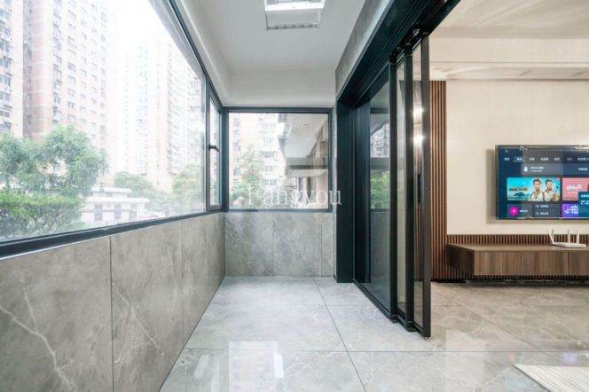 3BR Apartment near Jiaotong University Metro