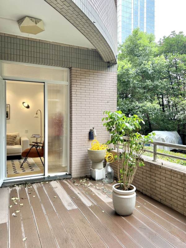 Housing image — Terrace