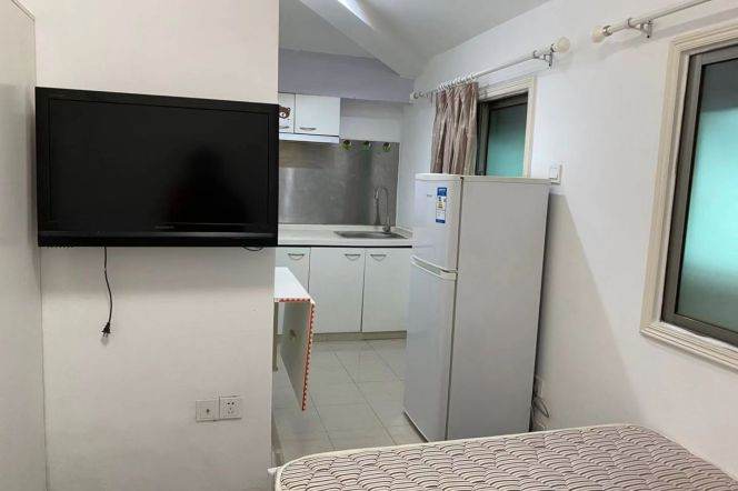 1BR Apartment near Zhongshan Park (L2/L3/L4)
