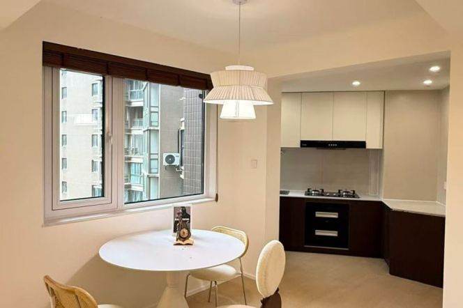 3BR Apartment in Jing'an (L13/L14)