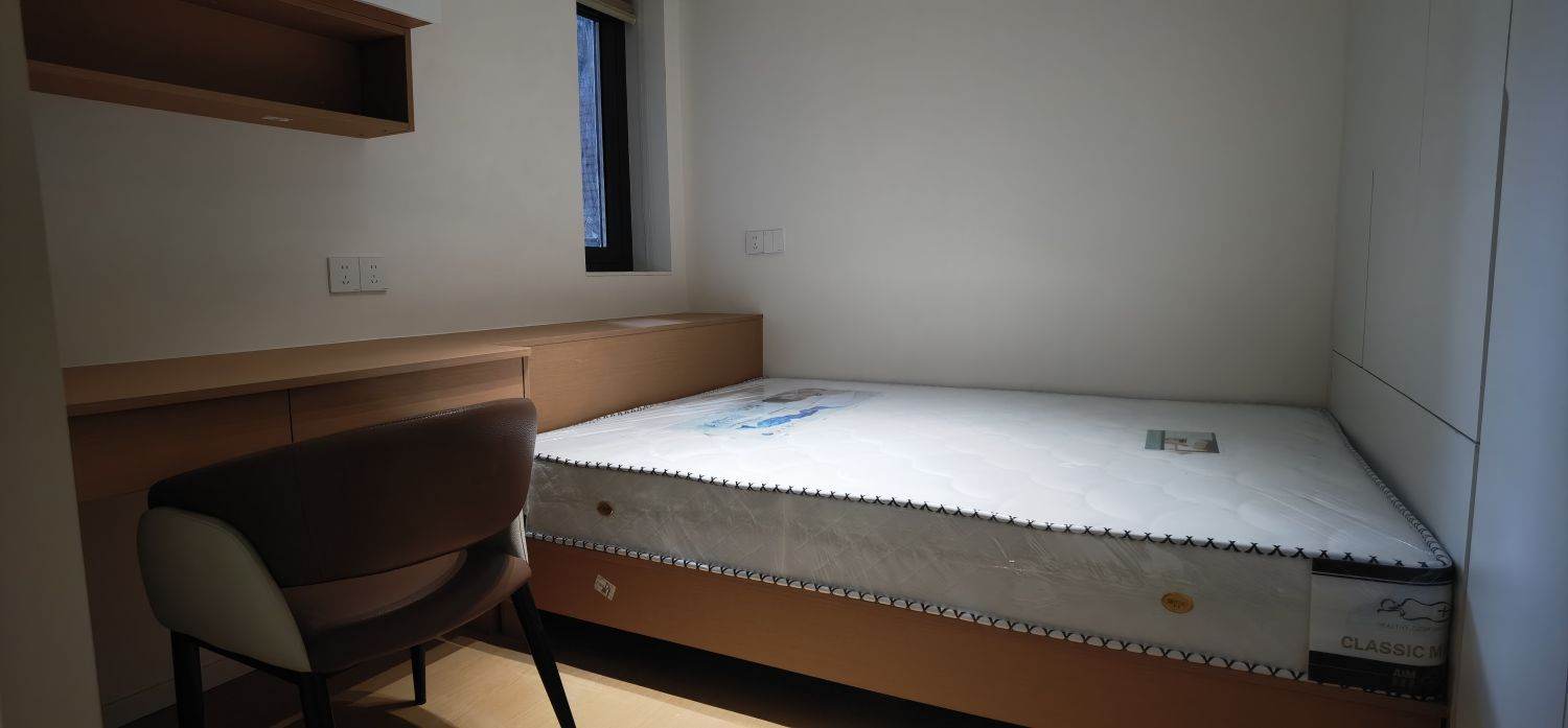 Housing image — Bedroom