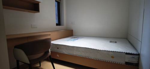 Housing image — Bedroom