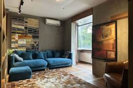 Spacious 1BR Apartment in Xujiahui (L10/L11)