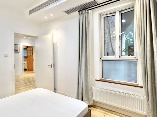 Housing image — Bedroom