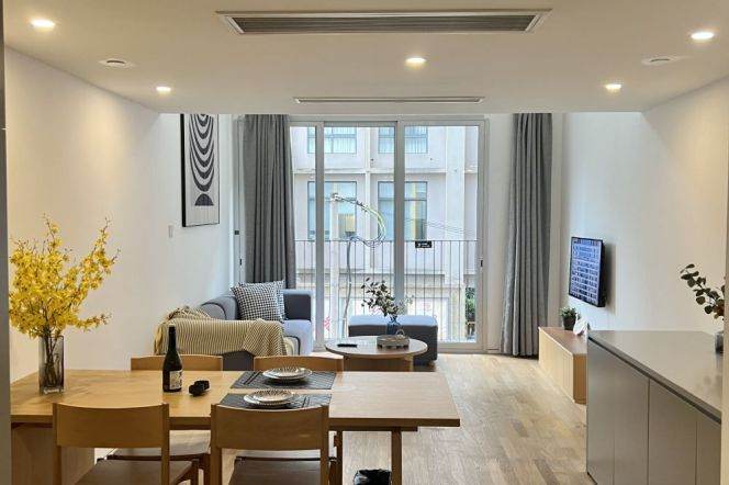 Spacious 1BR Serviced Apartment near Yishan Rd Metro