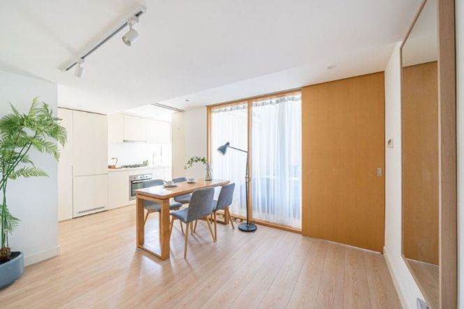 1BR Apartment near Shanghai Library with Outstanding View (L1/L10)