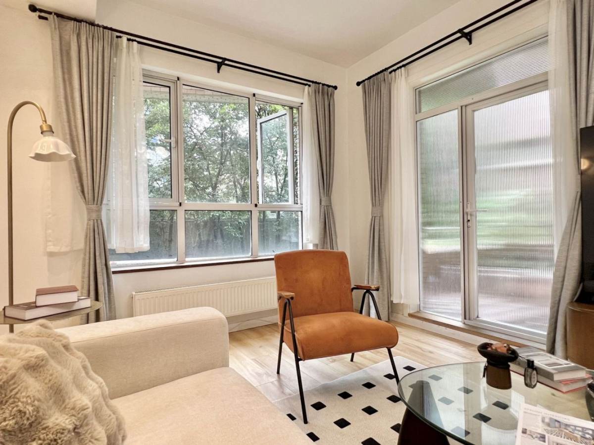 Housing image — Living Room