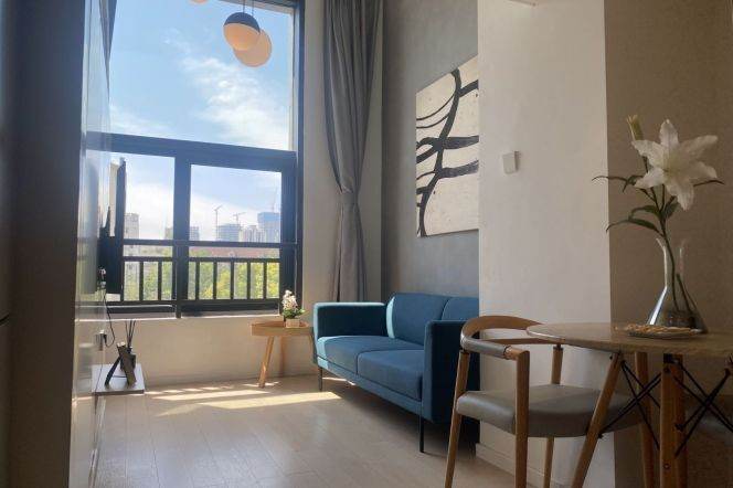 1BR Serviced Apartment in Old Xuhui (L9/L12)