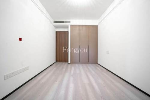 Housing image — Bedroom