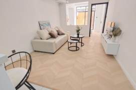 1BR Apartment near Zhongshan Park with Private Garden (L2/L3/L4)