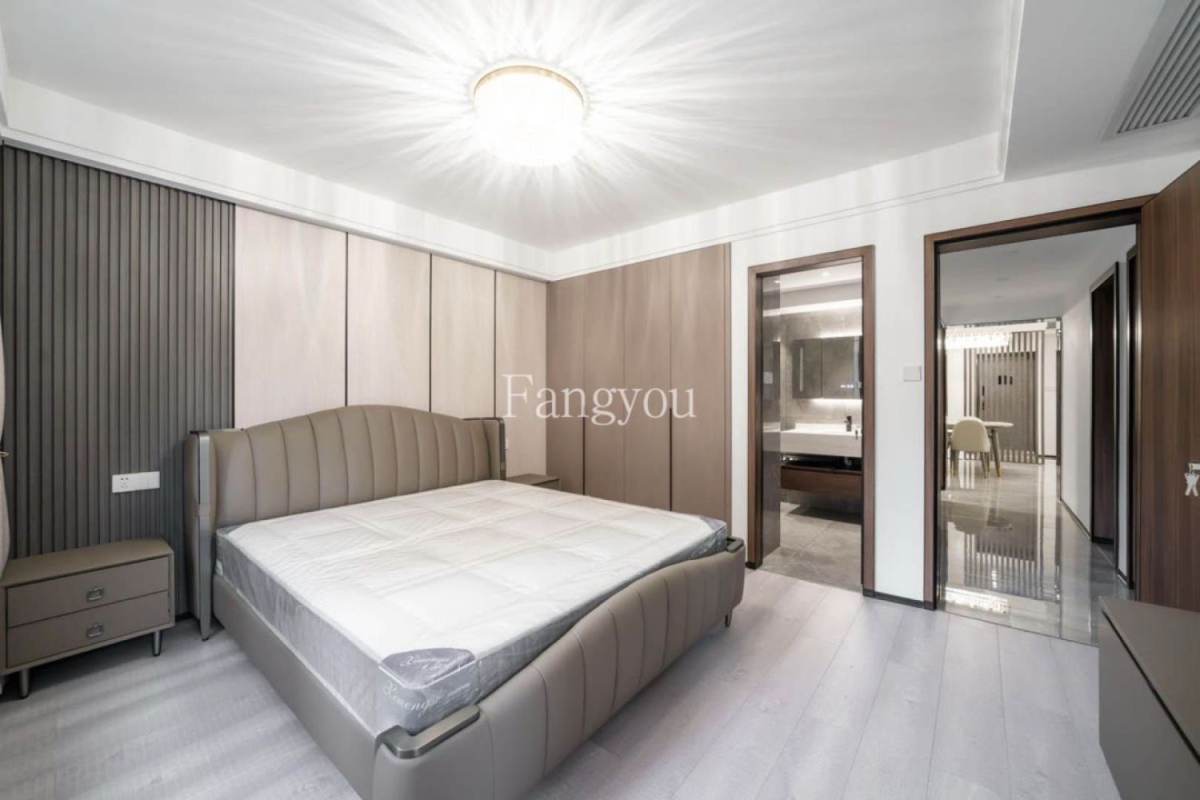 Housing image — Bedroom