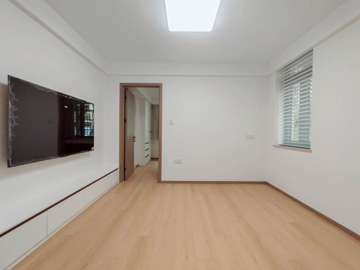 Housing image — Living Room