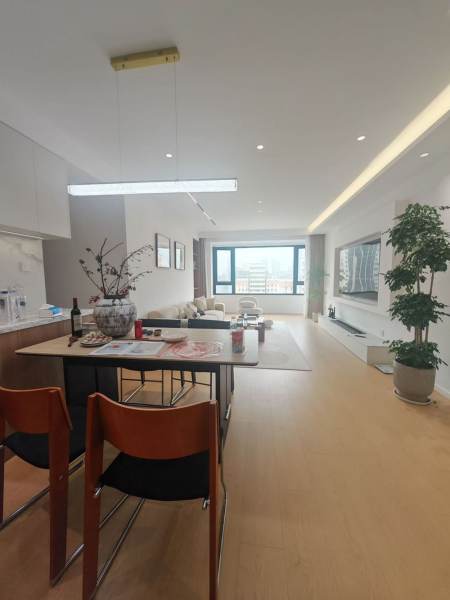 Housing image — Living Room